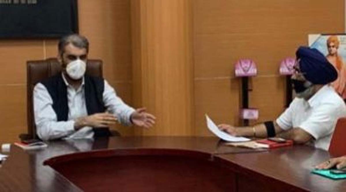 Badheri met Home and Finance Secretary, Chandigarh on the issue of pending demands of Nambardars.